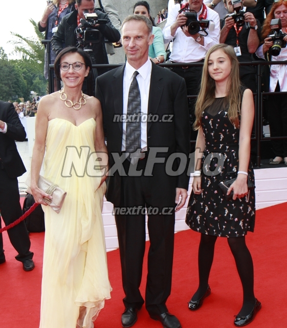 2941 Dominik Hasek Libuse Smuclerova