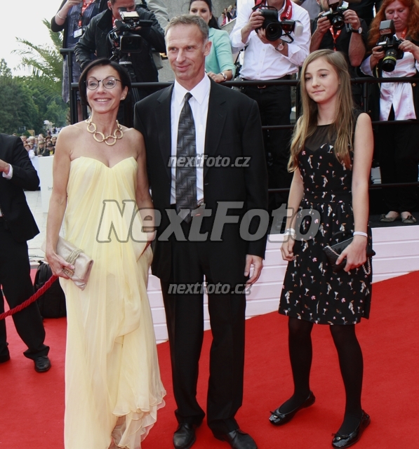 2942 Dominik Hasek Libuse Smuclerova