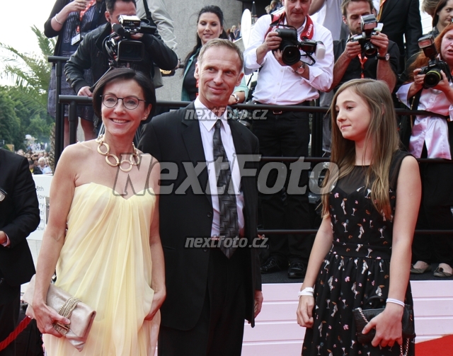 2952 Dominik Hasek Libuse Smuclerova