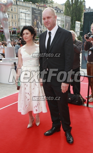 2974 David Ondricek Martha Issova