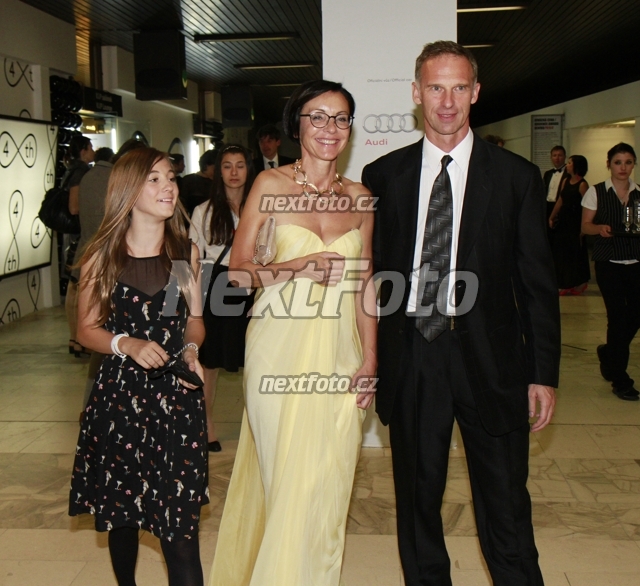 3565 Dominik Hasek Libuse Smuclerova