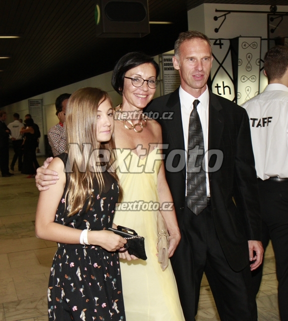 3576 Dominik Hasek Libuse Smuclerova